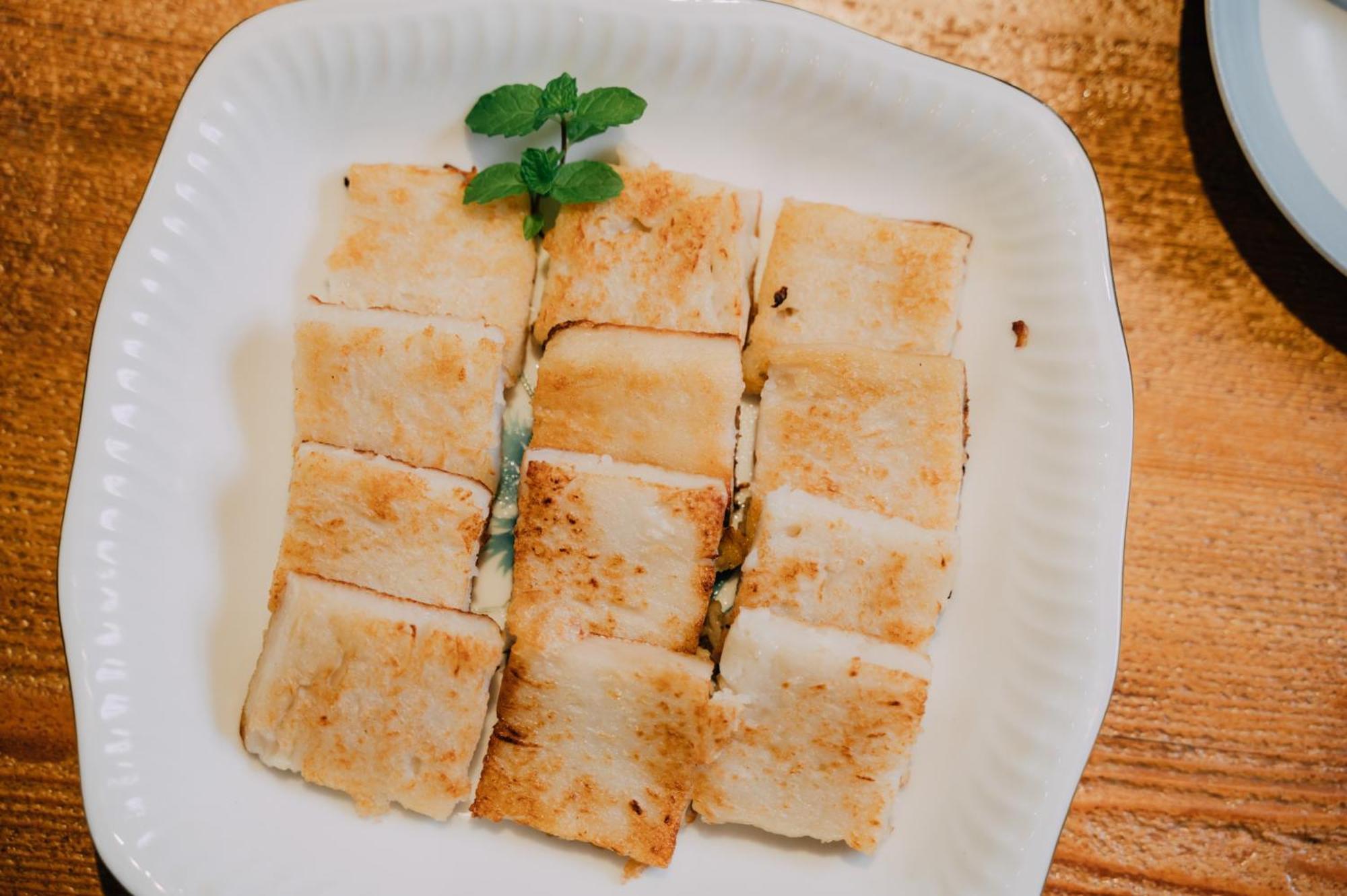 藴慢築 茶花藝主題民宿 Yun Man Zhu Homestay Gongguan Luaran gambar